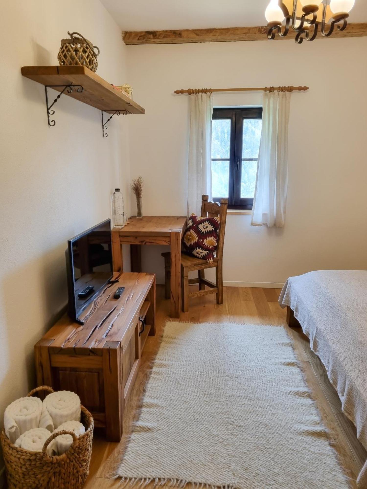 Pensiunea Hodaita Măgura Exteriör bild
